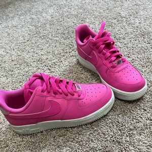 Pink Nike Air Force 1 💕